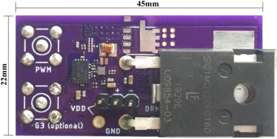 A Resonant Gate Driver with Variable Gain and a Capacitively Decoupled High-Side GaN-FET